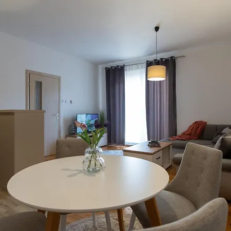 Two-bedroom Oasis Apartment Trebinje