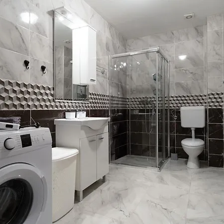 Apartment Two-bedroom Oasis